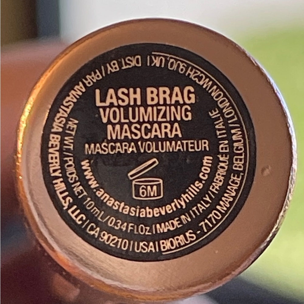 ANASTASIA BEVERLY HILLS Lash Brag Volumizing Mascara In Jet Black - Picture 7 of 15